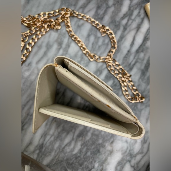 Louis Vuitton SET vernis leather wallet & key case (authentic) - Picture 9 of 16